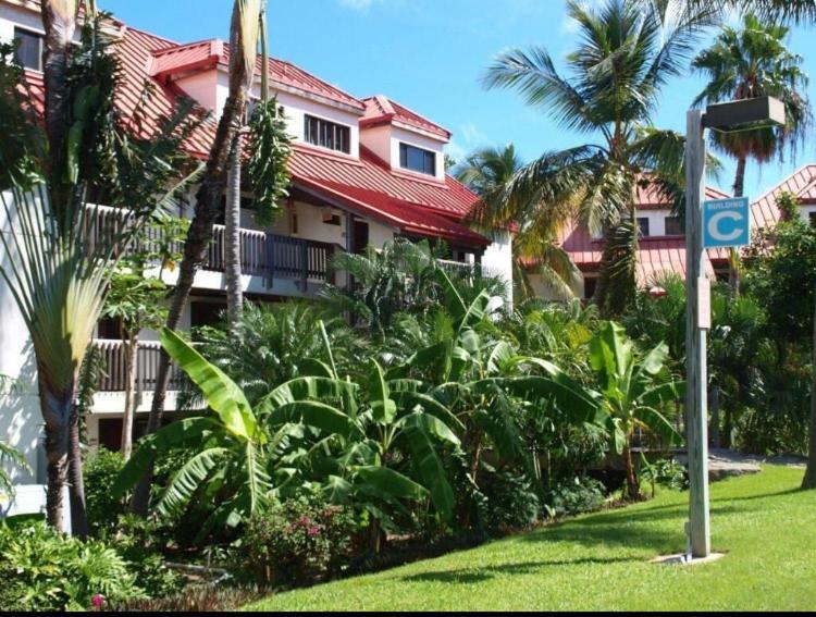 Sapphire Beach Beachfront Condo Free Wi - Fi! - Save! East End  Buitenkant foto